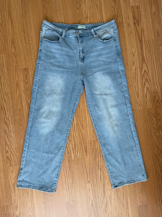 Sky Jeans Denim - Curvy girl Sky jeans Women’s Light Blue Jeans - Size 20 stretch classic timeles